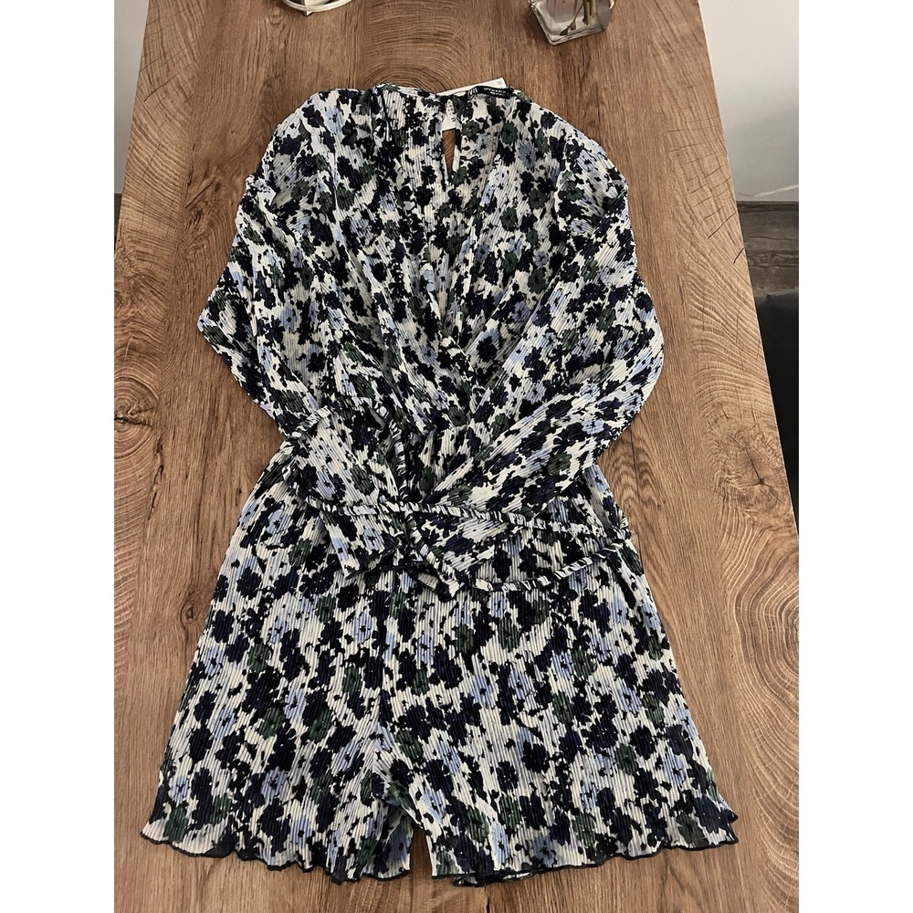 Zara Long NWT‎ sleeve Romper Size M